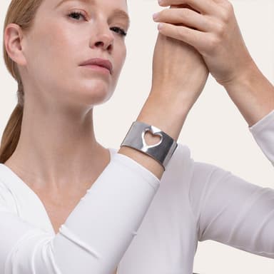 Bracciale rigido sagoma cuore - 2