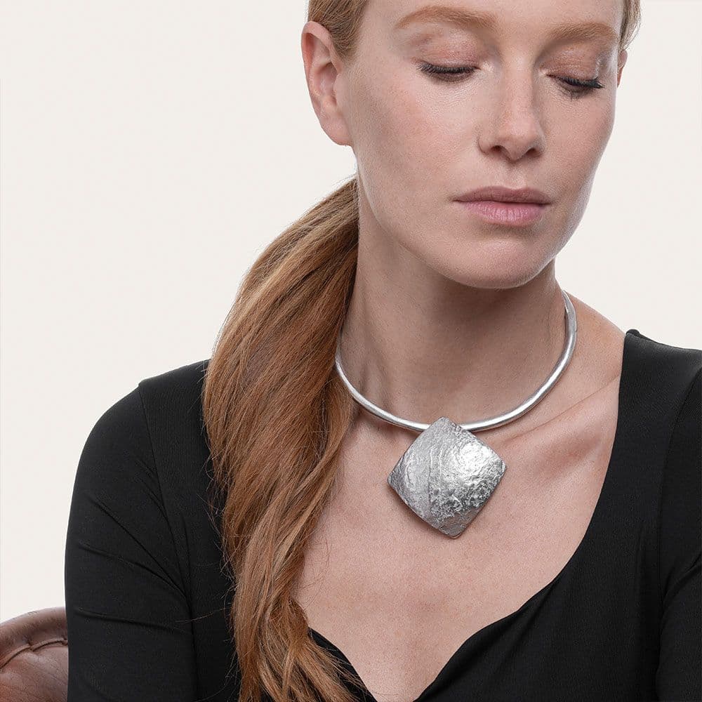 Collana rigida rombo piccolo - 2