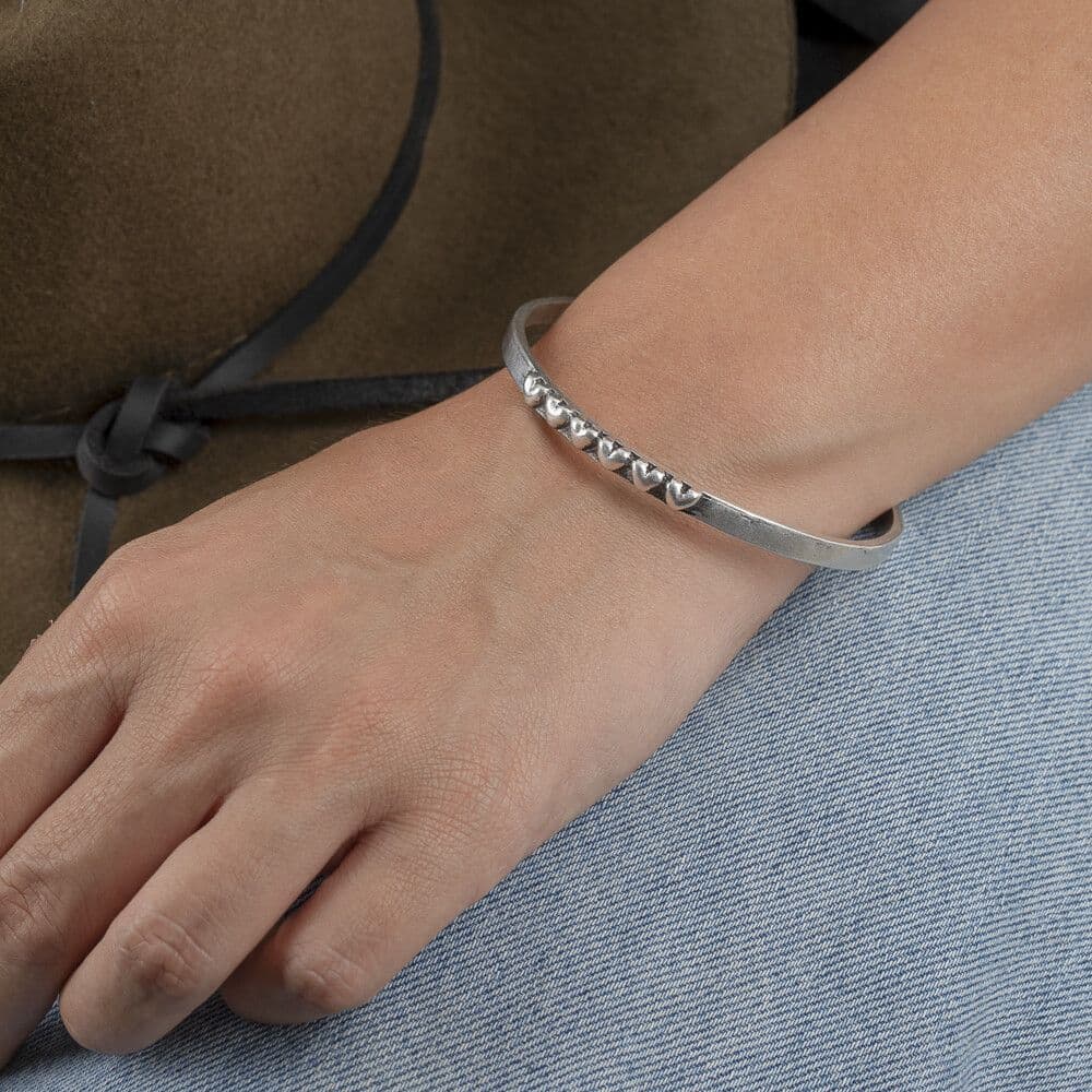 Bracciale bangle 6 cuori - 2